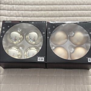 Christmas Shoppe Ornament Set Set of two (shiny & matt)